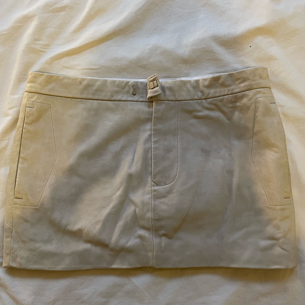 Italian leather mini skirt!